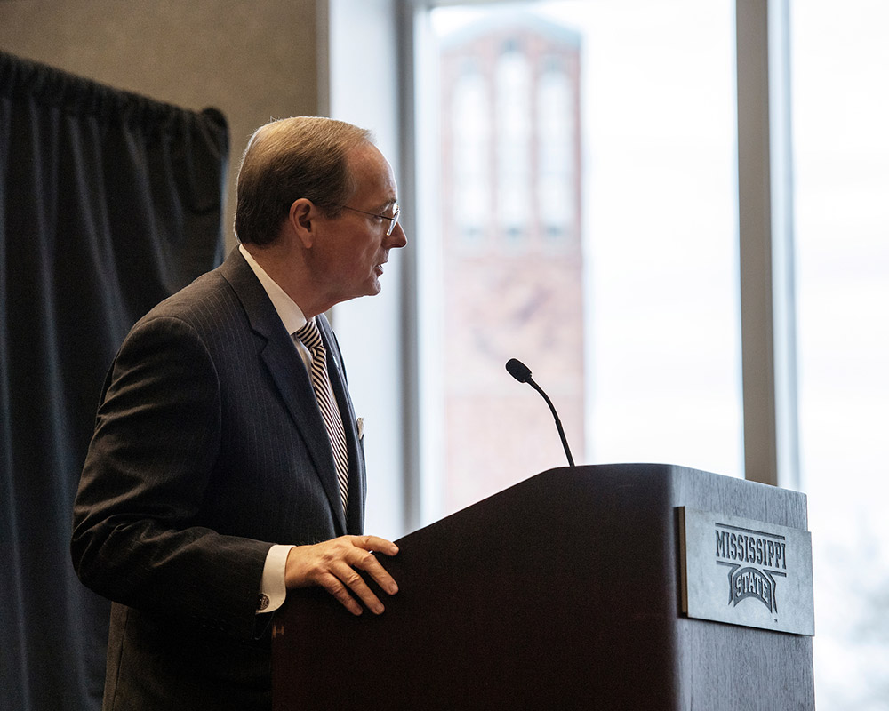 MSU's Keenum vows to continue supporting faculty through funding | Mississippi  State University