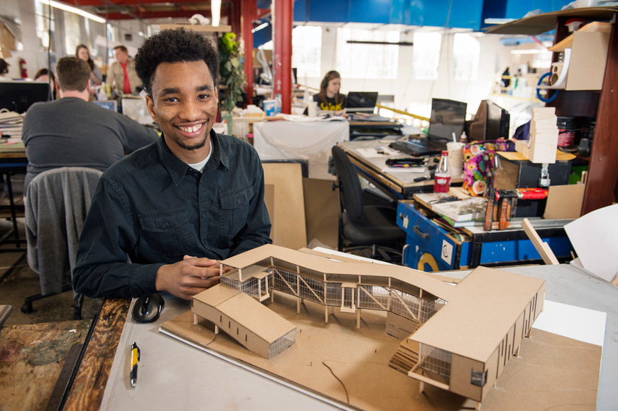 Senior architecture major Larry Travis of Tougaloo utilizes work space in Giles Hall, home of MSU’s School of Architecture and the College of Architecture, Art and Design. (Photo by Megan Bean)