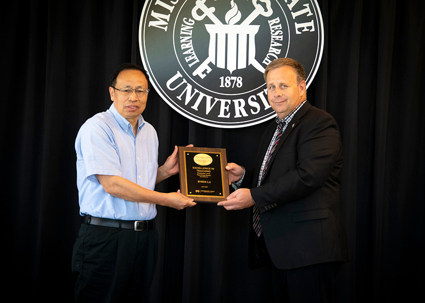 Shien Lu, CALS Excellence in Teaching – Graduate Award winner, and Scott Willard 