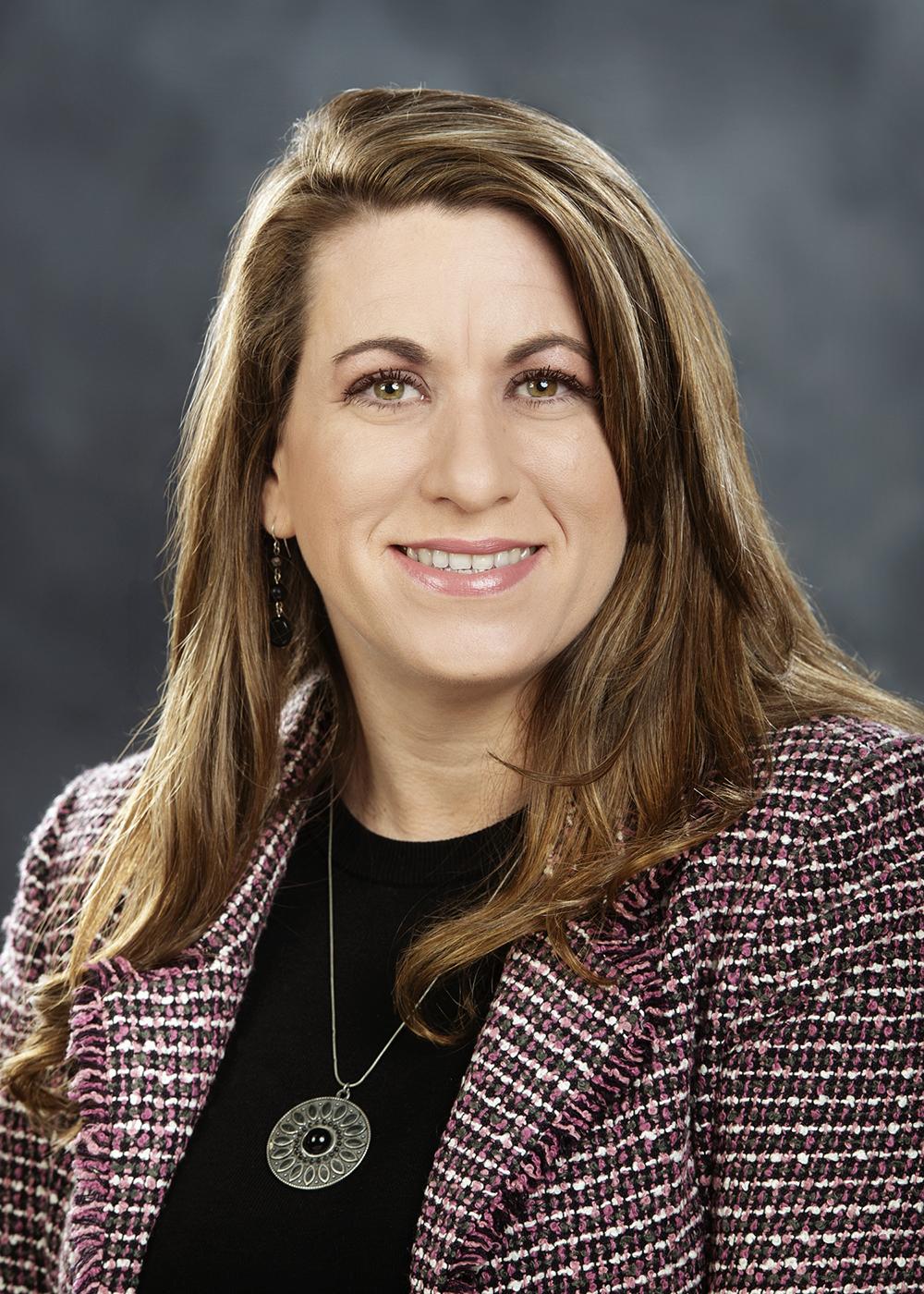 A portrait of Katie Echols.