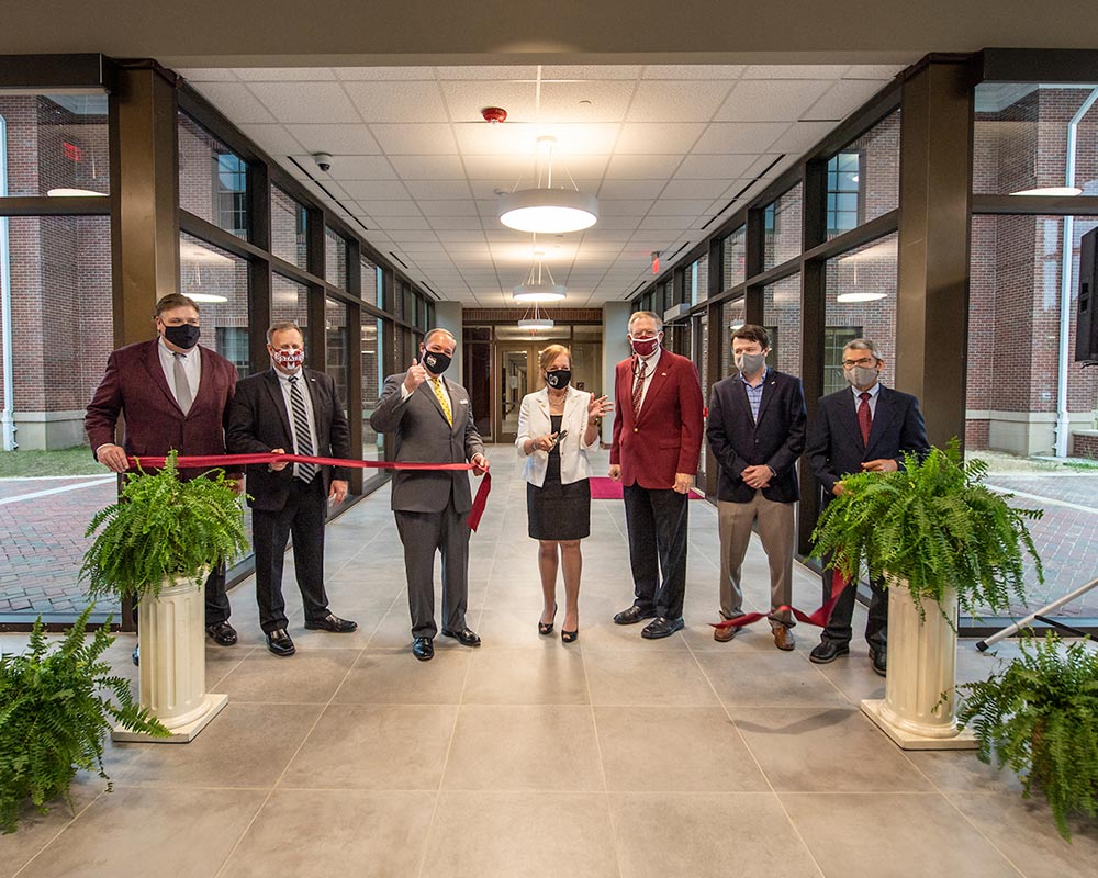 MSU faculty, administrators celebrate completion of