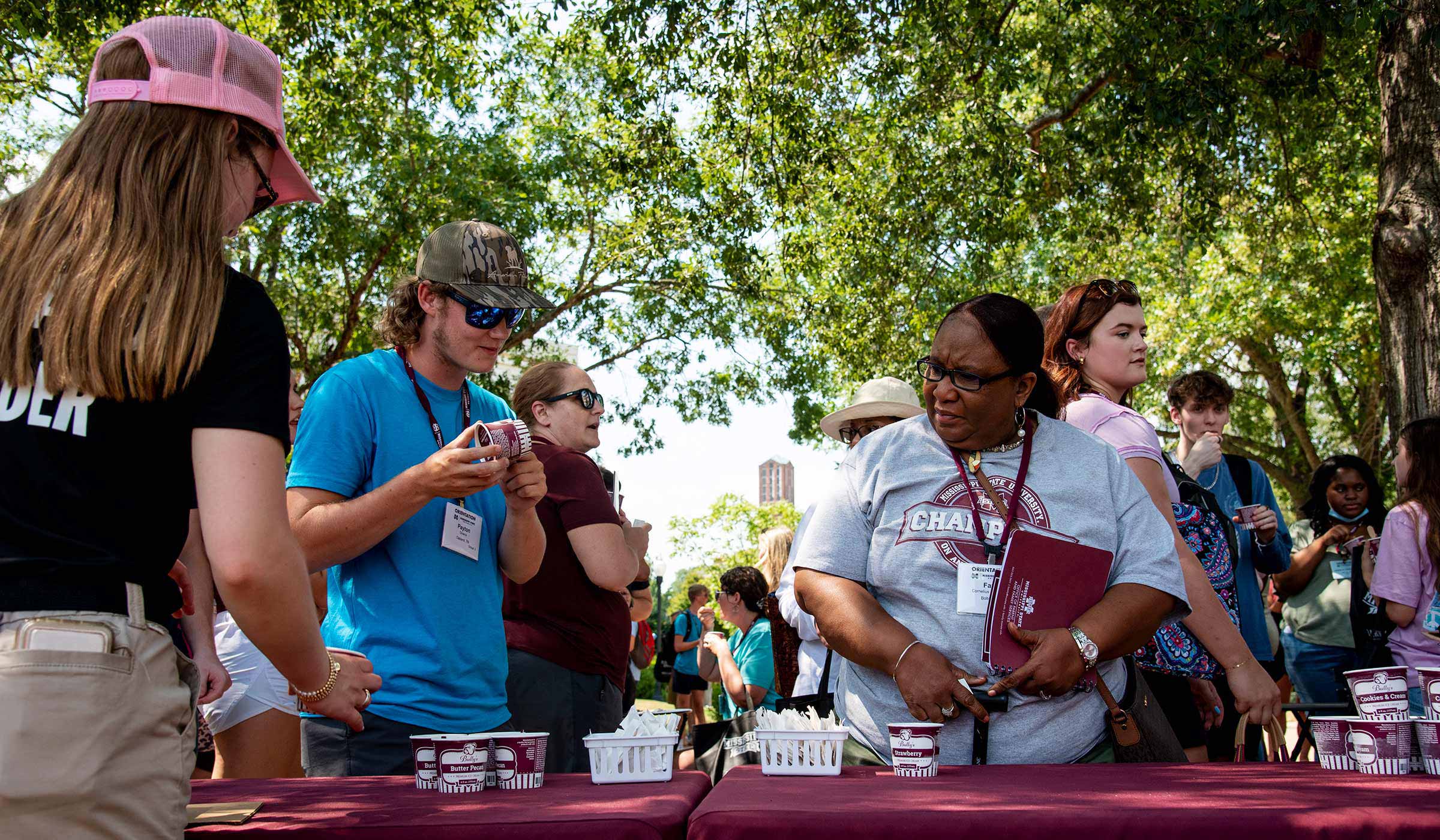 Ice Cream Social being held in front of Lee Hall to welcome incoming freshmen and transfer students