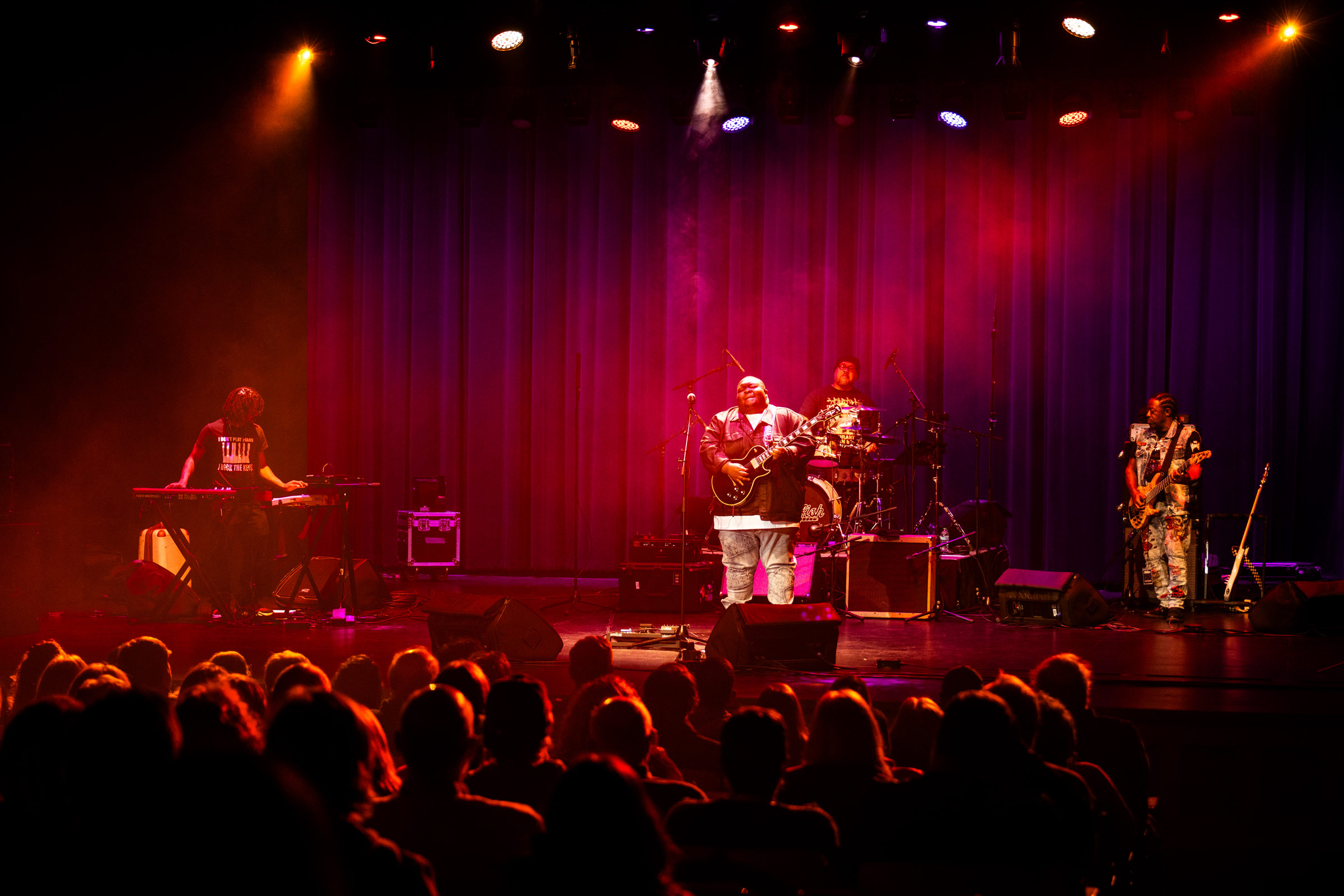 A packed house is treated to the musical talents of American blues guitarist and singer Christone &quot;Kingfish&quot; Ingram during a Wednesday night [Dec 3] Lyceum series performance stop on the band&#039;s &quot;Hard Road Tour.&quot; The Clarksdale native and Grammy-winning artist has made an impact in the world of blues, expanding the genre while honoring his Delta roots, as heard in the 2025 movie Sinners, where he contributed to the film&#039;s score and made a cameo appearance alongside blues legend Buddy Guy. 