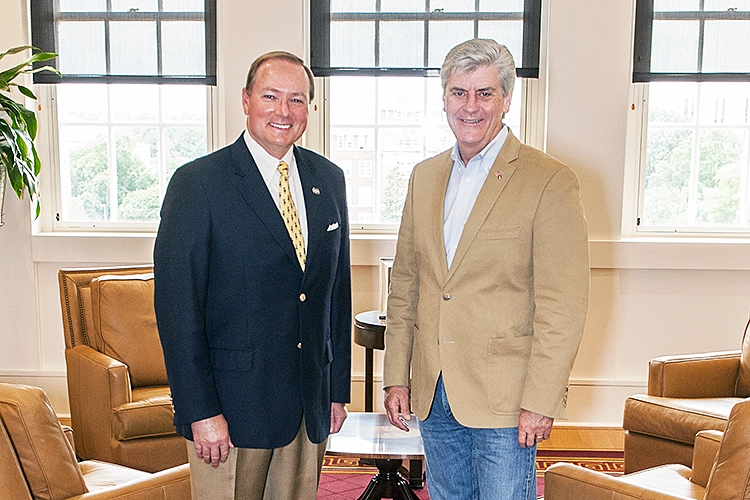 President Keenum with Gov Bryant