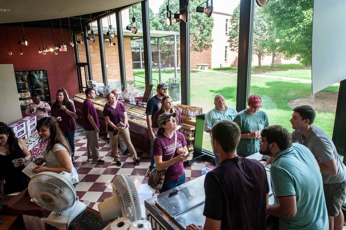 MAFES provides free ice cream to faculty, staff and students to celebrate national Ice Cream Day.