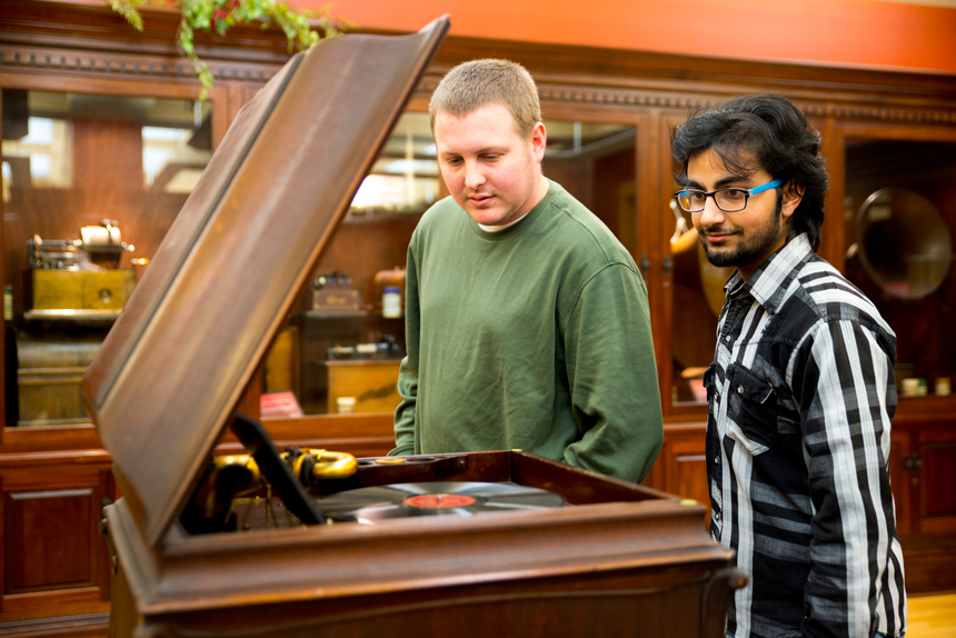 Students at MSU&amp;#039;s Charles H. Templeton Sr. Music Museum