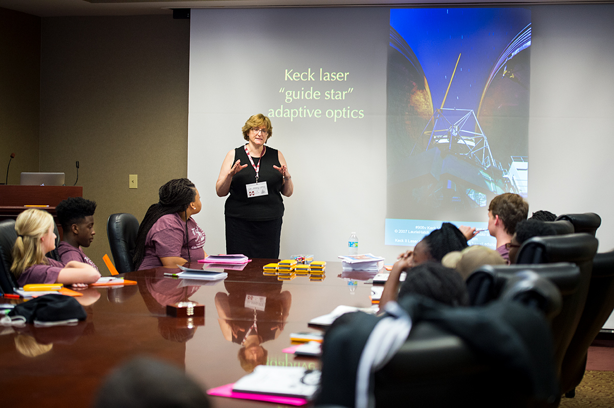 Yale Professor Meg Urry Talks to Students