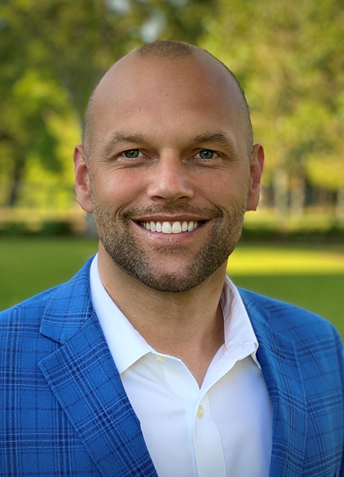 Headshot of Christopher Bounds