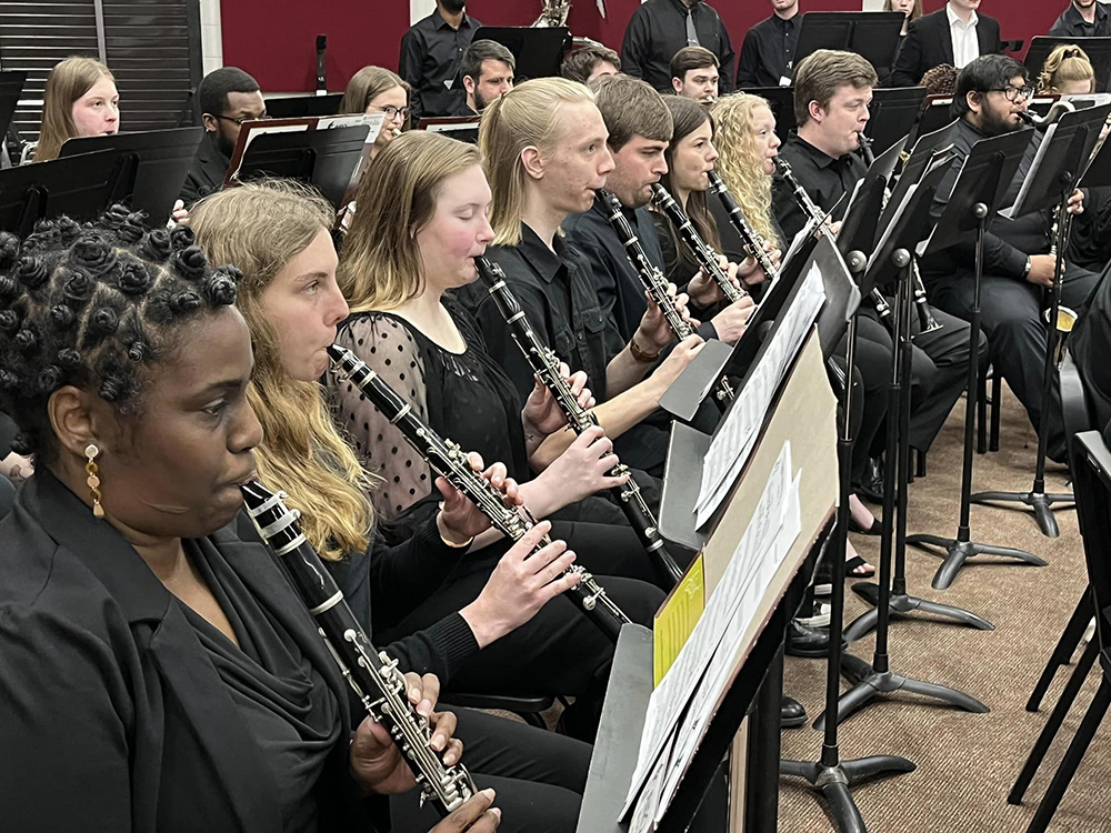 Starkville-MSU Community Band performs