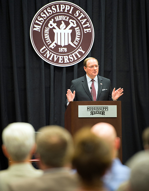 Mississippi State President Mark E. Keenum speaks during the spring 2018 general faculty meeting at MSU. (Photo by Russ Houston)