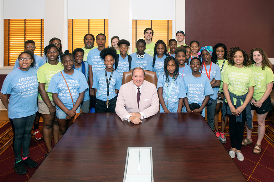 Meridian Freedom Project youth meet with MSU President Mark E. Keenum
