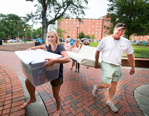 MVNU2MSU (Movin’ You to MSU), Mississippi State’s annual move-in day for residence halls, is among fun activities taking place as the university welcomes students to the Starkville campus. (Photo by Russ Houston)