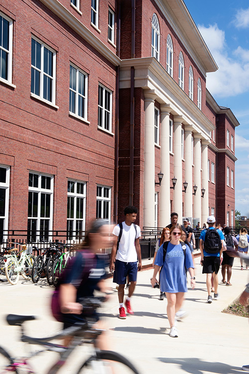 More than 11,000 students take classes in Mississippi State’s Old Main Academic Center on its busiest days. Opened last fall, the 150,000-sq.-ft. facility is providing more learning space for the university’s growing student body that this fall hit an all-time record of 22,201. (Photo by Beth Wynn) 