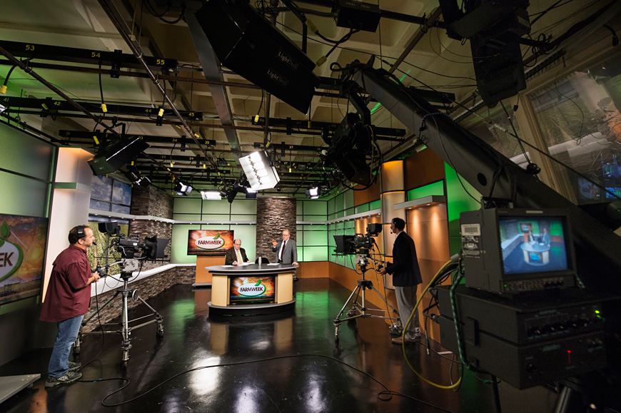 Mississippi State’s Office of Agricultural Communications films its first Farmweek episode since the completion of the University Television Center’s new high-definition studio. (Photo by Megan Bean)