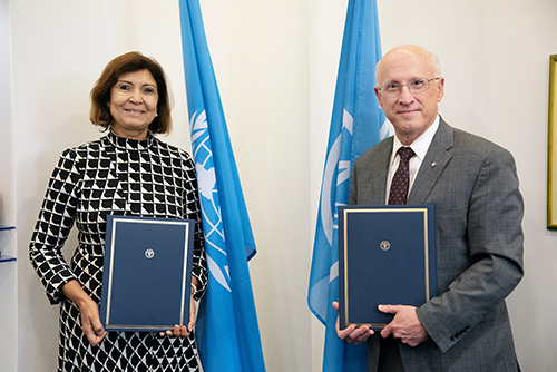 Deputy Director General of the United Nations Food and Agriculture Organization Maria Helena Semedo and MSU Provost and Executive Vice President David Shaw 