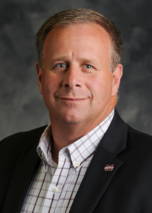 Studio portrait of Scott Willard