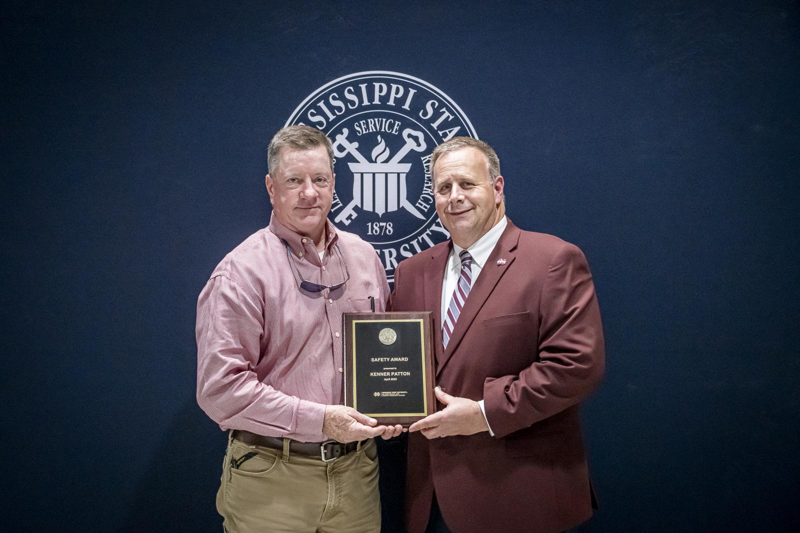 From left, Kenner Patton, MAFES Safety Award, and Scott Willard, CALS dean and MAFES director. (Photo by David Ammon)
