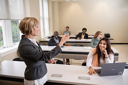 Associate Professor Kelly Moser, an associate professor in MSU’s Department of Classical and Modern Languages and Literatures, teaches a linguistics course.