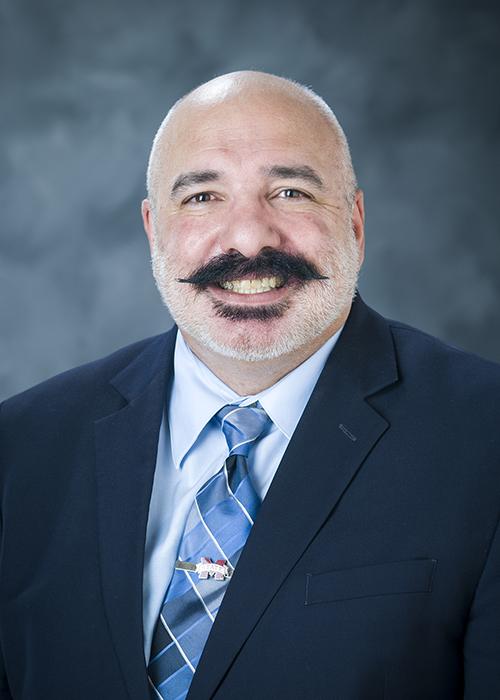 A portrait of Daniel Peterson.