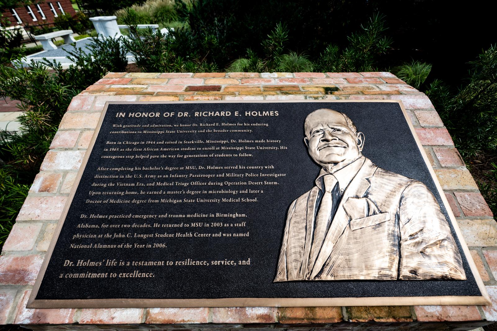 Holmes Plaza dedication plaque.